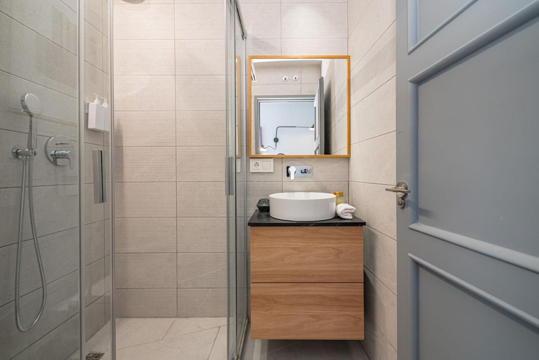 Centric Creative Rooms Мадрид Екстер'єр фото